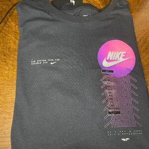 NWT Colorful Long Sleeve Nike Tee- size XXL
